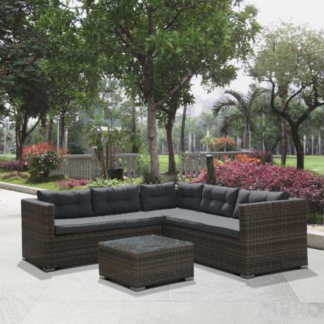 Угловой диван из искусственного ротанга коричневый 
