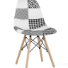 Стул Eames обивка в стиле пэчворк черно-белый, ножки массив бука 
