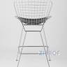 с низкой спинкой Bertoia хромированный металл с черной подушкой из экокожи 