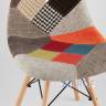 стол Eames 120*80 см, стулья Eames в тканевой обивке пэчворк