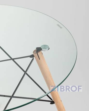 Eames D80 стол стеклянный, четыре стула прозрачные 
